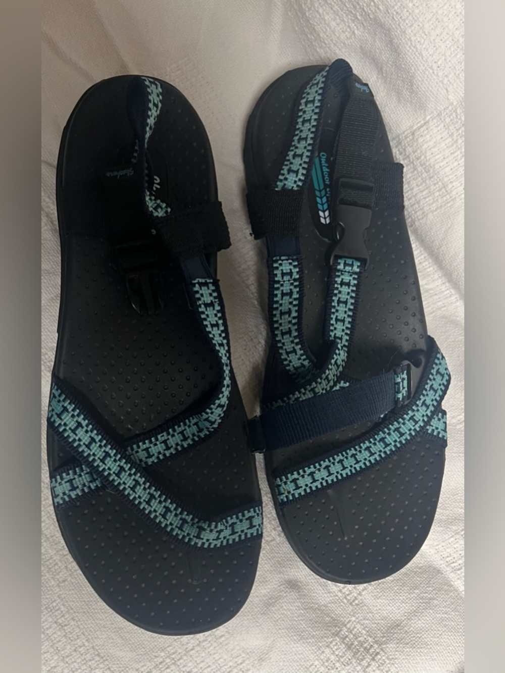 Skechers Women’s Size 11 Taggae-Kooky Sandals with Teal Patterned Straps